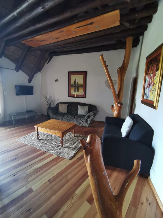 The Birdhouse Bed & Breakfast #No Loadshedding #Solar Energy Gonubie Exterior foto